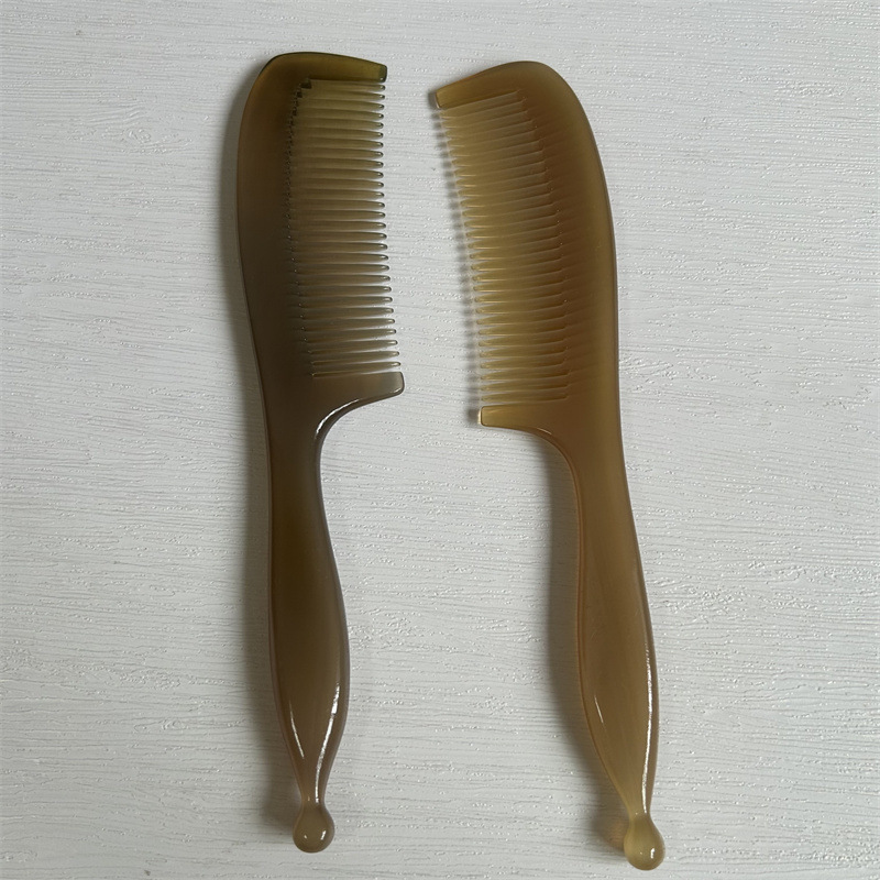 18cm Horn Acupoint Massage Comb Natural Buffalo Horn Hair Comb Scalp Care Detangling Comb for Adults and Children key features