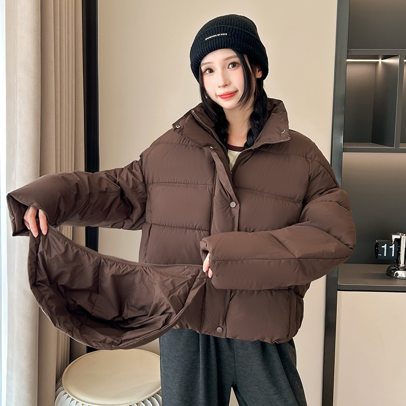 2025 nubes de invierno coreana nueva pequeña tortuga delgada ropa de backpack de algodón con chaqueta de algodón mujer