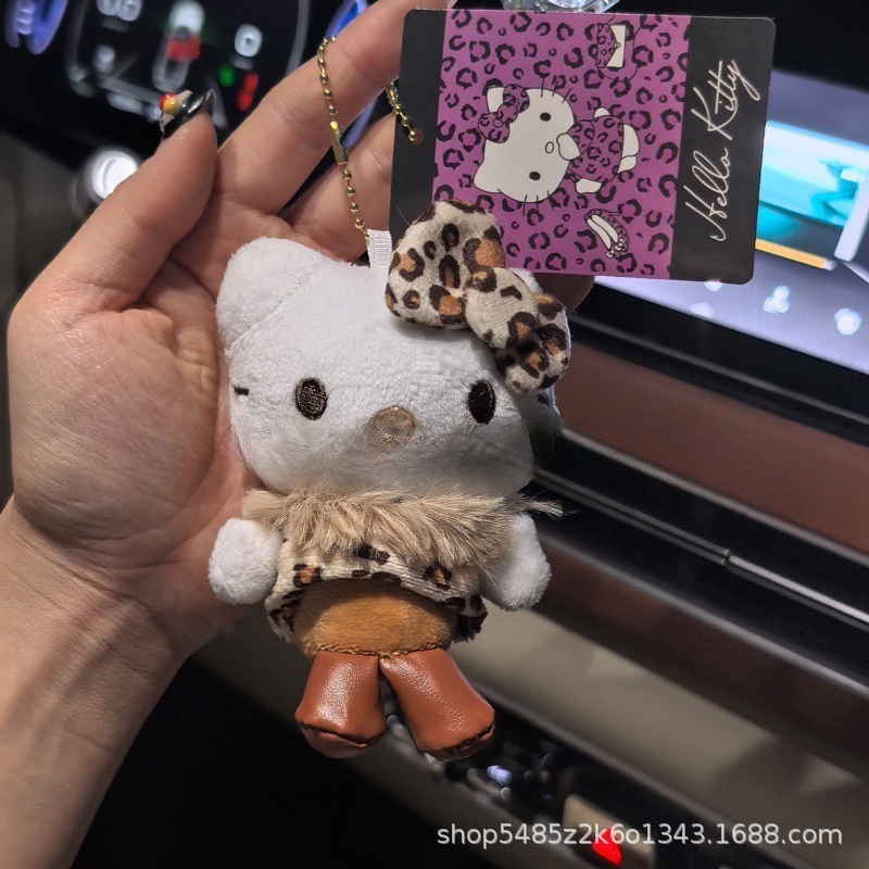 黑色草帽kitty帽宝宝挂件爱心扣公仔玩偶可爱赫本风挂饰钥匙扣|undefined