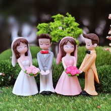 创意结婚情侣人偶硬体公仔摆件新郎新娘婚礼桌面微景观蛋糕装饰品