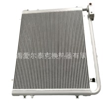 ����С��Komatsu�ھ�CPC220ϵ������ɢ����ˮ�����������