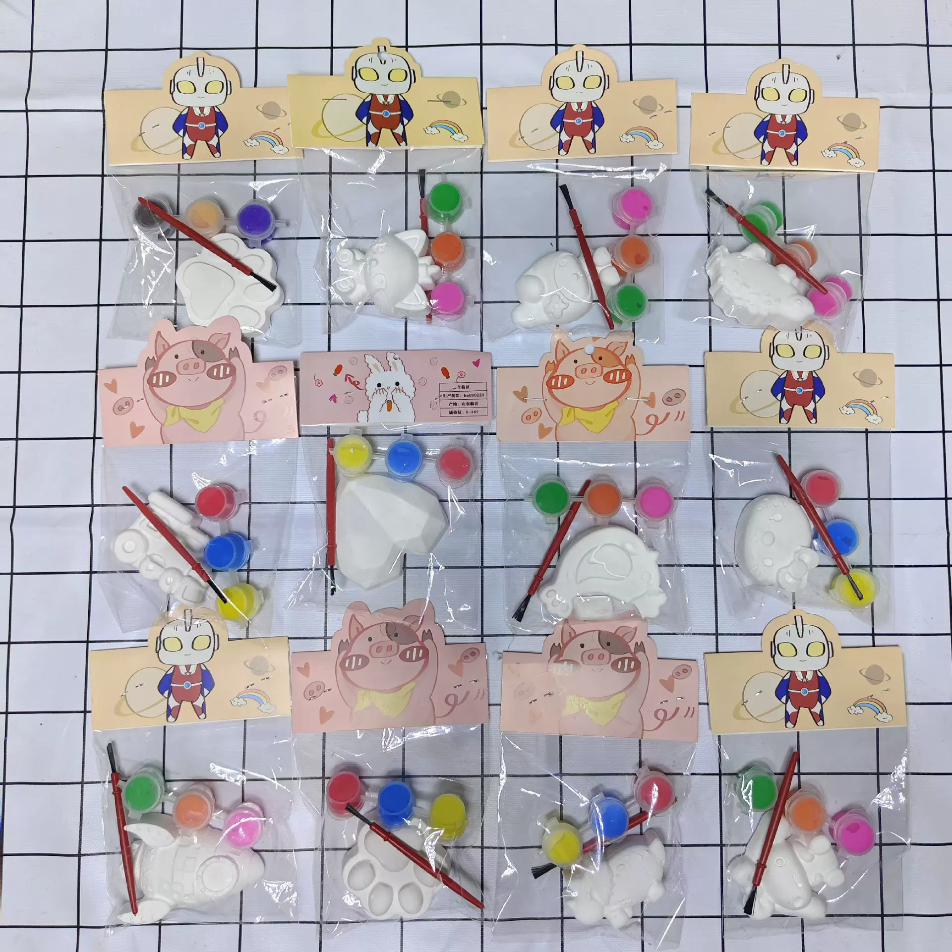 儿童diy涂鸦石膏娃娃白胚涂色娃娃袋装迷你彩绘玩具颜料涂画上色
