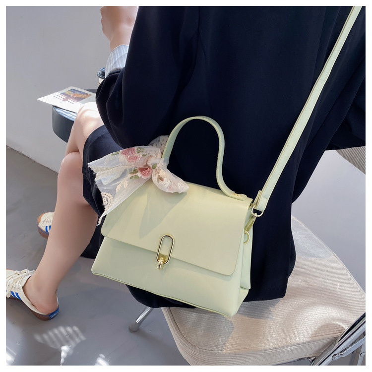 New Trendy Fashion Solid Color Shoulder Messenger Square Bag display picture 22