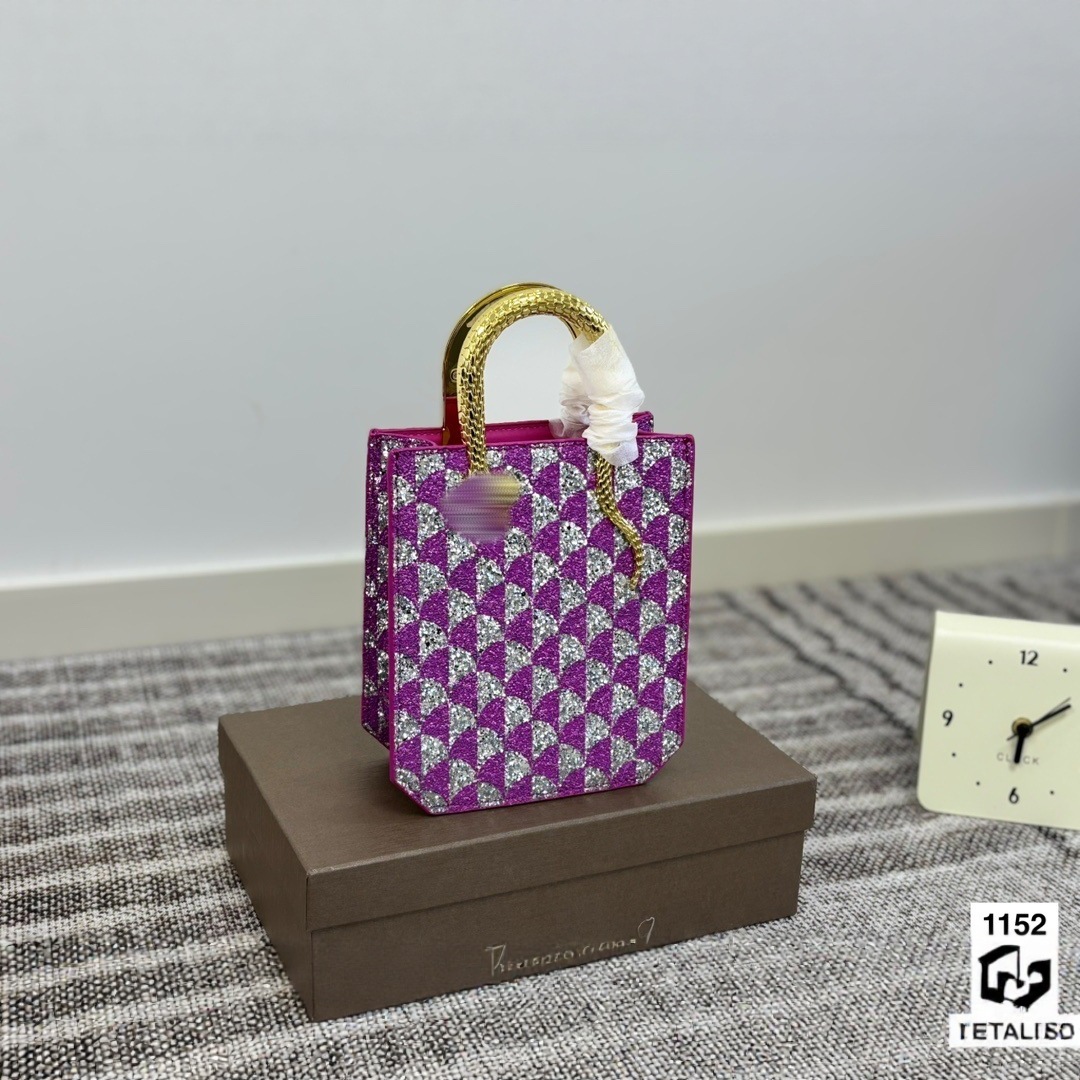 Serpenti Forever系列肩包跨境批发蛇头