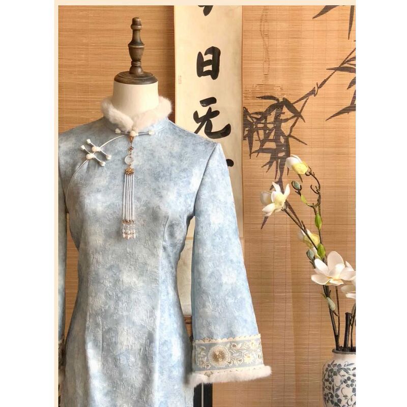 Autumn and Winter New Chinese Style Blue Improved Cheongsam Gentle Temperament Slim Embroidered Jacquard National Style Dress Autumn and Winter New Chinese Style Blue Improved Cheongsam Gentle Temperament Slim Embroidered Jacquard National Style Dress