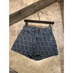 25新型は必ずレトロFFデニムのジャカードパンツに入ります。