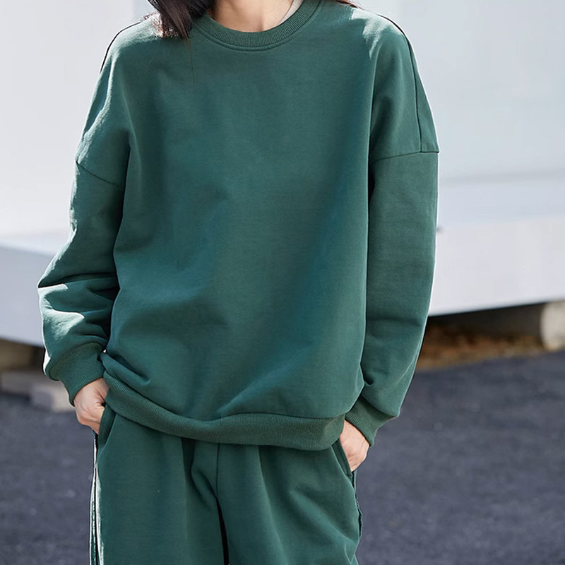 2025 Spring, Autumn and Winter New Oil Green Single Strand Thick Cotton Gauze Thick Warm Small Round Neck Sweatshirt 2025 Spring, Autumn and Winter New Oil Green Single Strand Thick Cotton Gauze Thick Warm Small Round Neck Sweatshirt