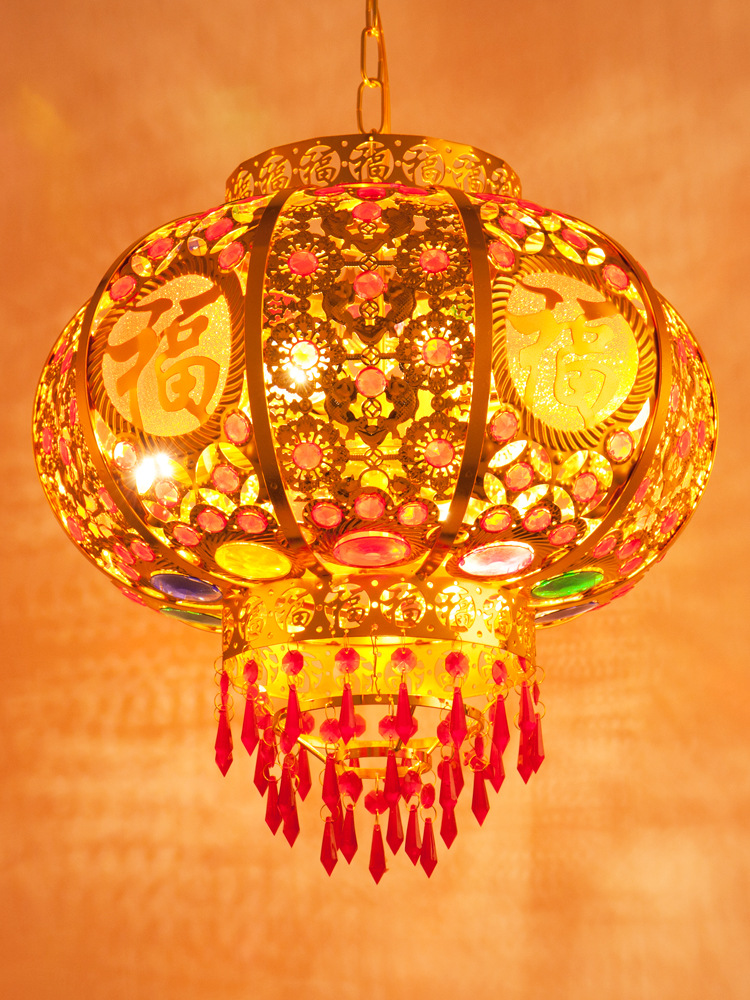 过年红灯笼挂饰2025新款大门口阳台电动七彩旋转灯笼结婚乔迁吊灯