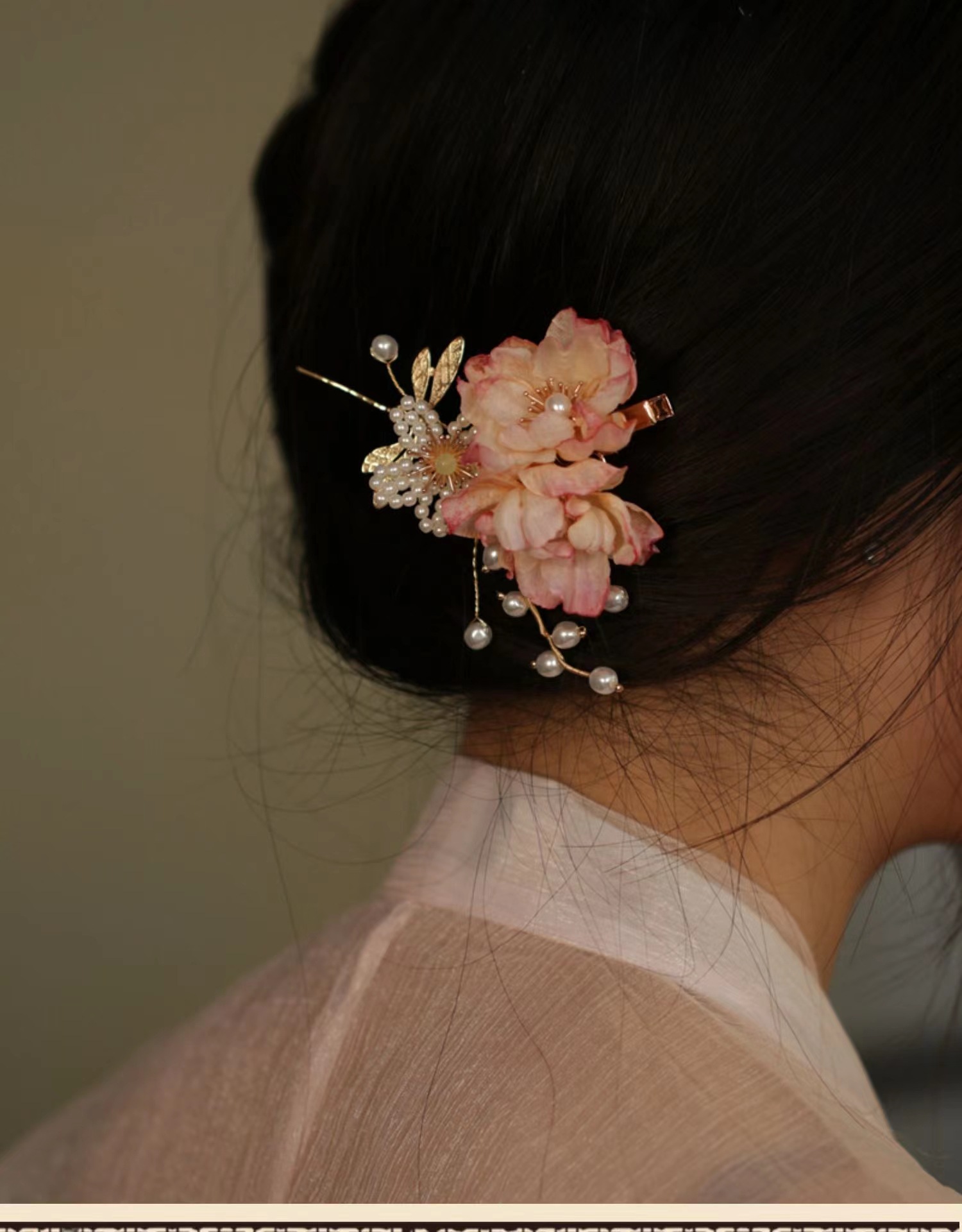 Elegant ancient-style Hanfu hair accessories, delicate floral hairpins, twisted floral hair clips, small ancient-style hairpins, exquisite ancient-style hair ornaments for women.