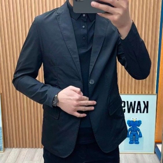 Spring New Men's Jacket, Light Luxury, Simple and Elegant, Slim Fit, Stylish, High-End, Versatile Spring New Men's Jacket, Light Luxury, Simple and Elegant, Slim Fit, Stylish, High-End, Versatile