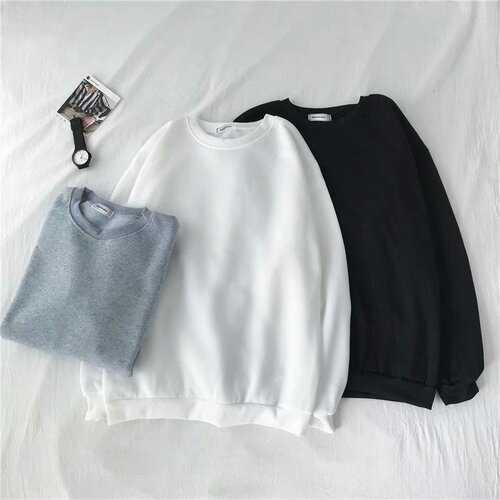 White round neck sweatshirt for men, autumn and winter style, trendy student version without a hat, men's Hong Kong style, black men's fashion.