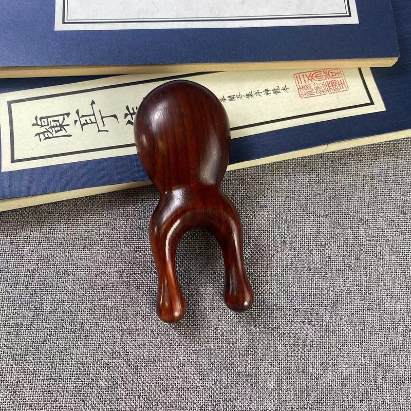 サイの角の紫檀木の鼻はマッサージ器の顔のツボの経絡を剃ります。|undefined