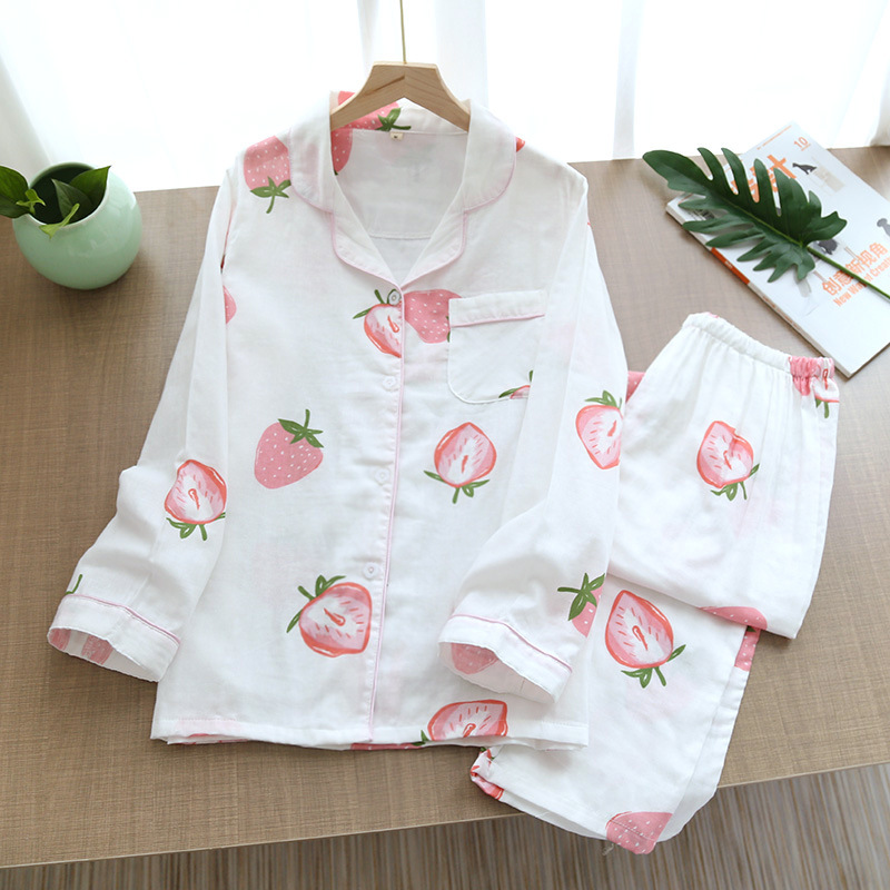 SXL白い大きなイチゴのガーゼパジャマ
