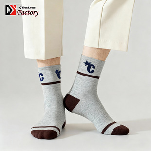 �m����ʿ26���¿��ļ���Ͳ��������͸���m���п��\��ƴɫ��ʿ�m��