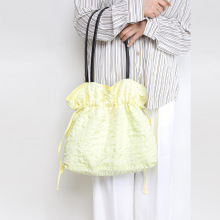 �n��С�������Sɫ���ް��������μ粼���r����������K�������ذ�