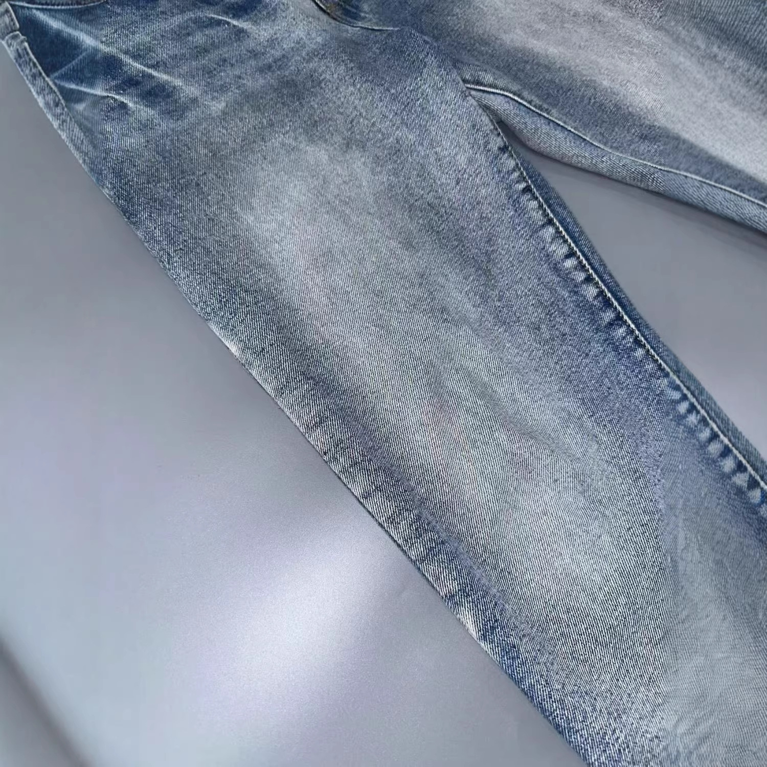 Men's Clothing Ice Blue Washed Flared Jeans Men's Paris Style Lost Videotape Damaged Clean Fit Style For Formal & Casual_mkmklike.com