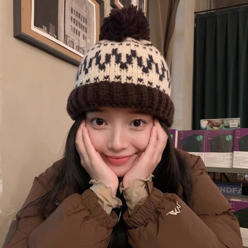 フェア島風毛糸帽子女子秋冬レトロ百合大頭囲保温ニット帽子顔小耳保護帽子