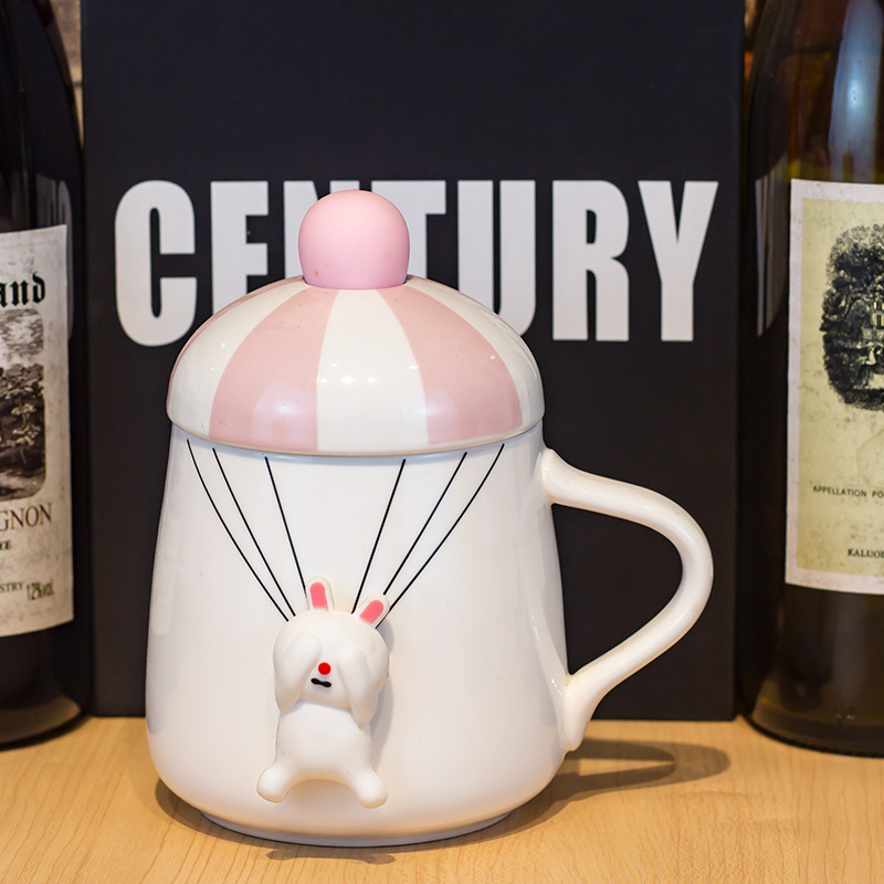 Cada 5 Yuan taza de cerámica taza de liquidación cantidad de stock no es mucho taza de café taza de agua taza de dibujos animados taza de desayuno