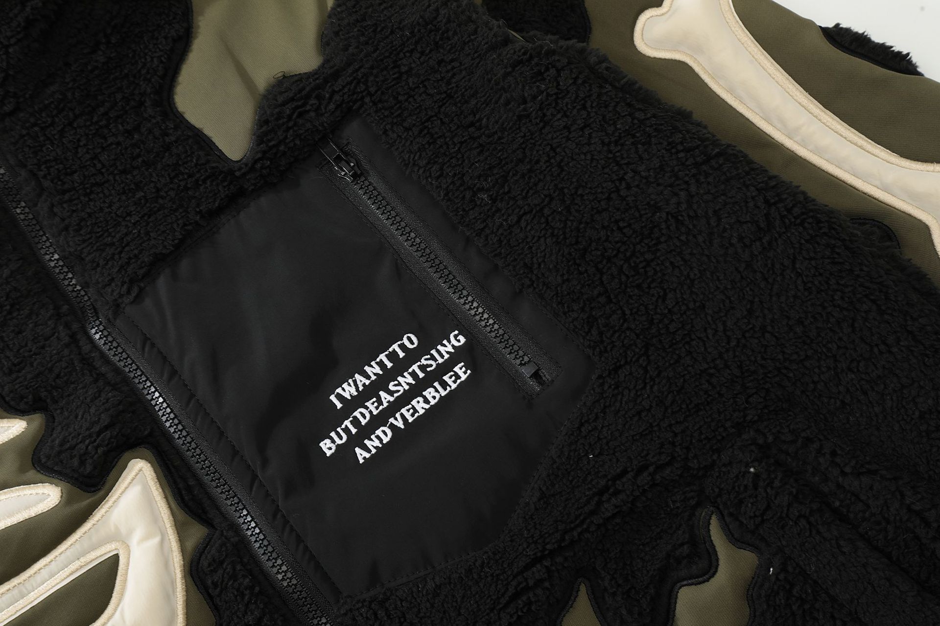 Herrkläder Lammullssömmar handduk broderi bomullsrock vinter varm bomullsrock tonåring män och kvinnor lös parrock_voghion.com