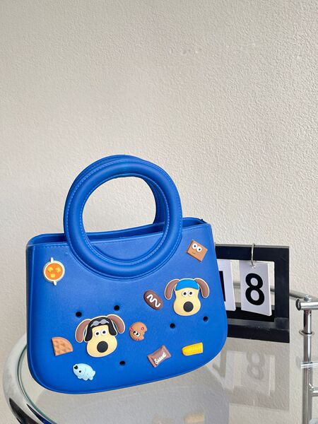 Solid color waterproof bag