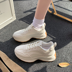 2025春夏の新型女性の厚い底のお父さんの靴の女性のビスケットの純色の運動の白い靴の女性のランニングのレジャーの女性の靴