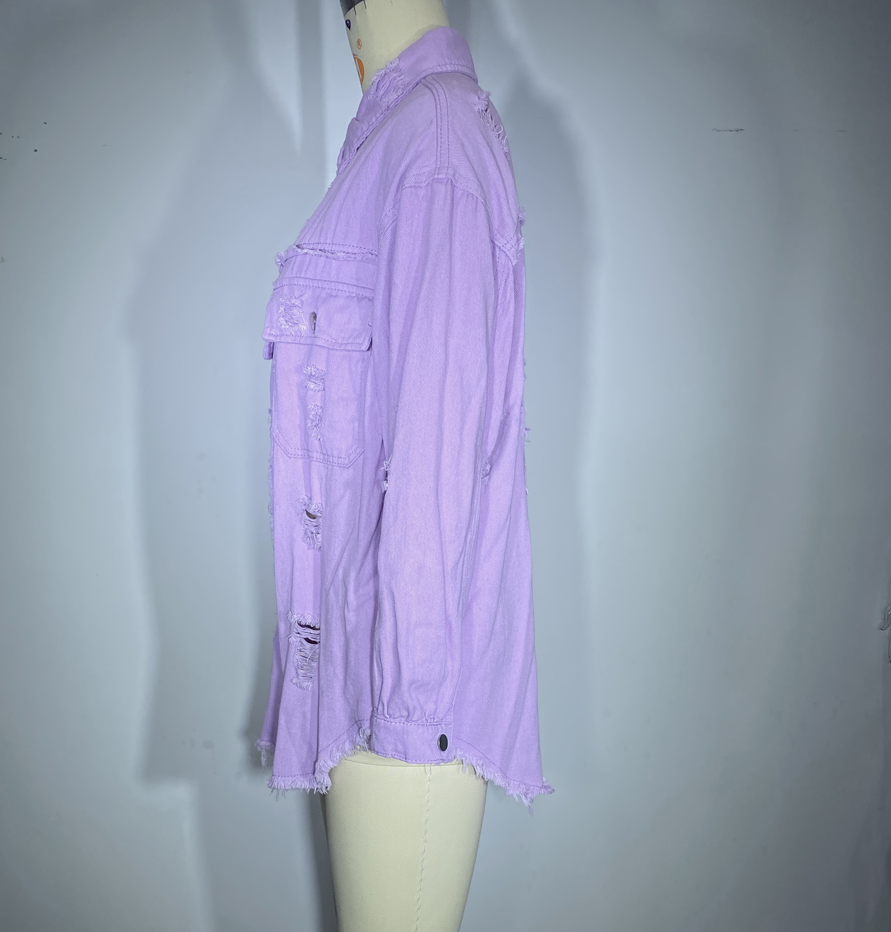 Giacca di jeans donna con volant strappata bavero manica lunga_voghion.com