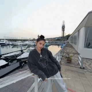 现货高品质火柴人做旧水洗连帽卫衣外套女时尚宽松长袖上衣新款
