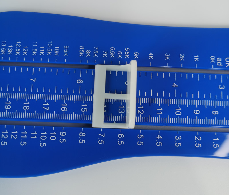 阿迪耐克量脚器