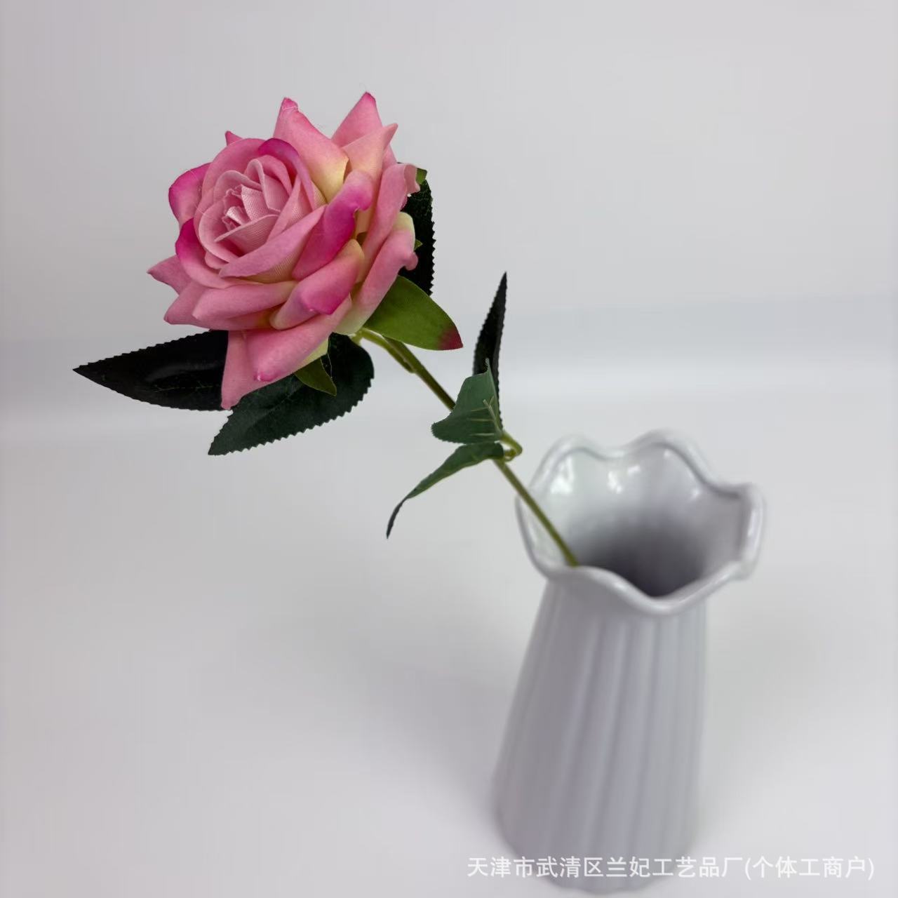 Simulación de tela de terciopelo pequeño ángulo rosa de San Valentín en el hogar hotel boda rosa decoración de pared flores de seda flores falsas