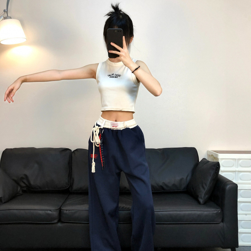 紺色のカジュアルパンツ|undefined