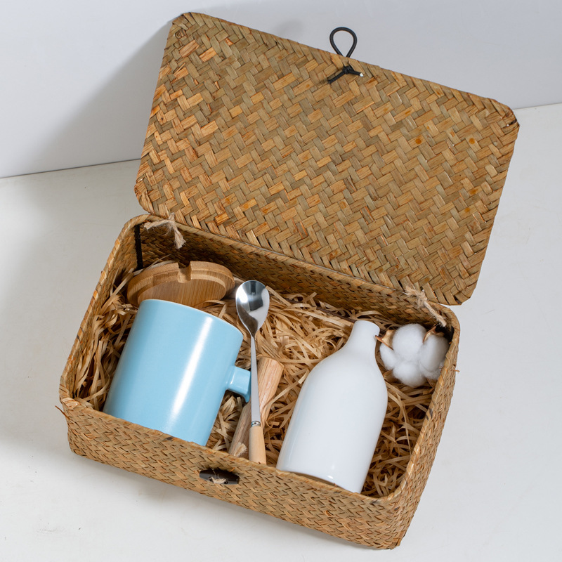 Un juego de azul de la Copa Mark con mango de madera