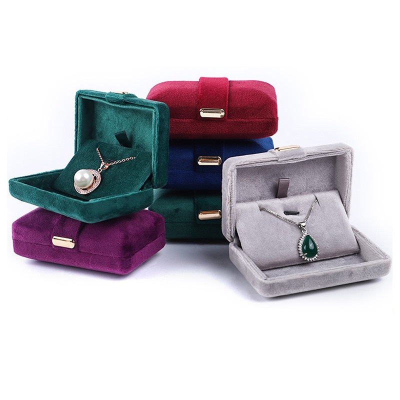 Caja de embalaje de joyería de terciopelo, colgante portátil, caja de embalaje de collar, caja de anillo de joyería ligera y compacta
