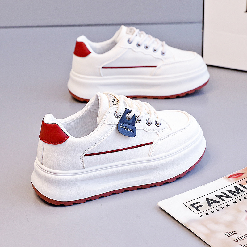 2026 Spring New Leather White Sneakers, Fashionable and Versatile Women's Shoes, Trendy Ins-Style Flat Sports Casual Shoes