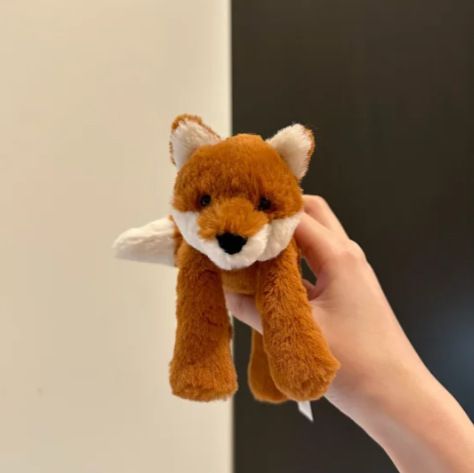 新品ミニスマジウサギ/キツネ/ゾウ/サル/熊/カバが赤ちゃんのぬいぐるみをなだめる|undefined