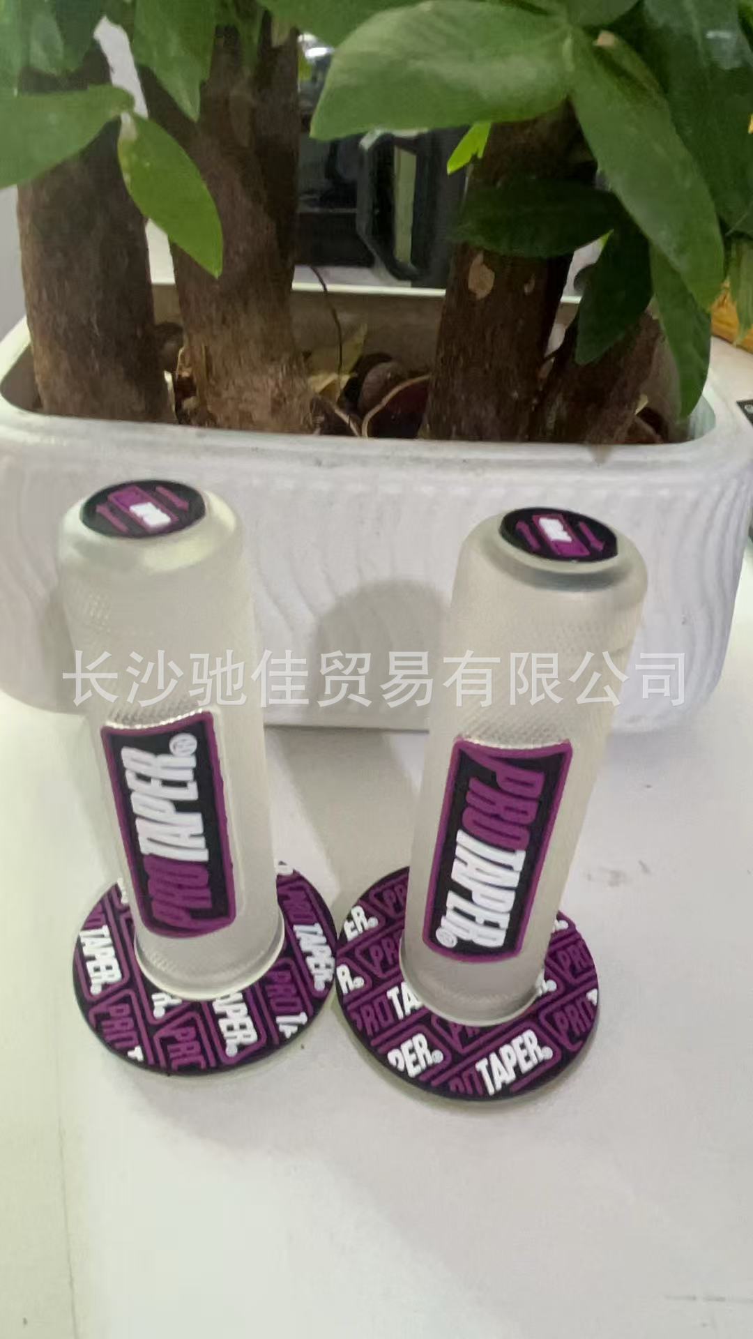 Fabricante directo de motocicleta transfronteriza modificación mango mango mango mango de goma general vehículo todoterreno ahorro de mano de obra mango mango mango mango