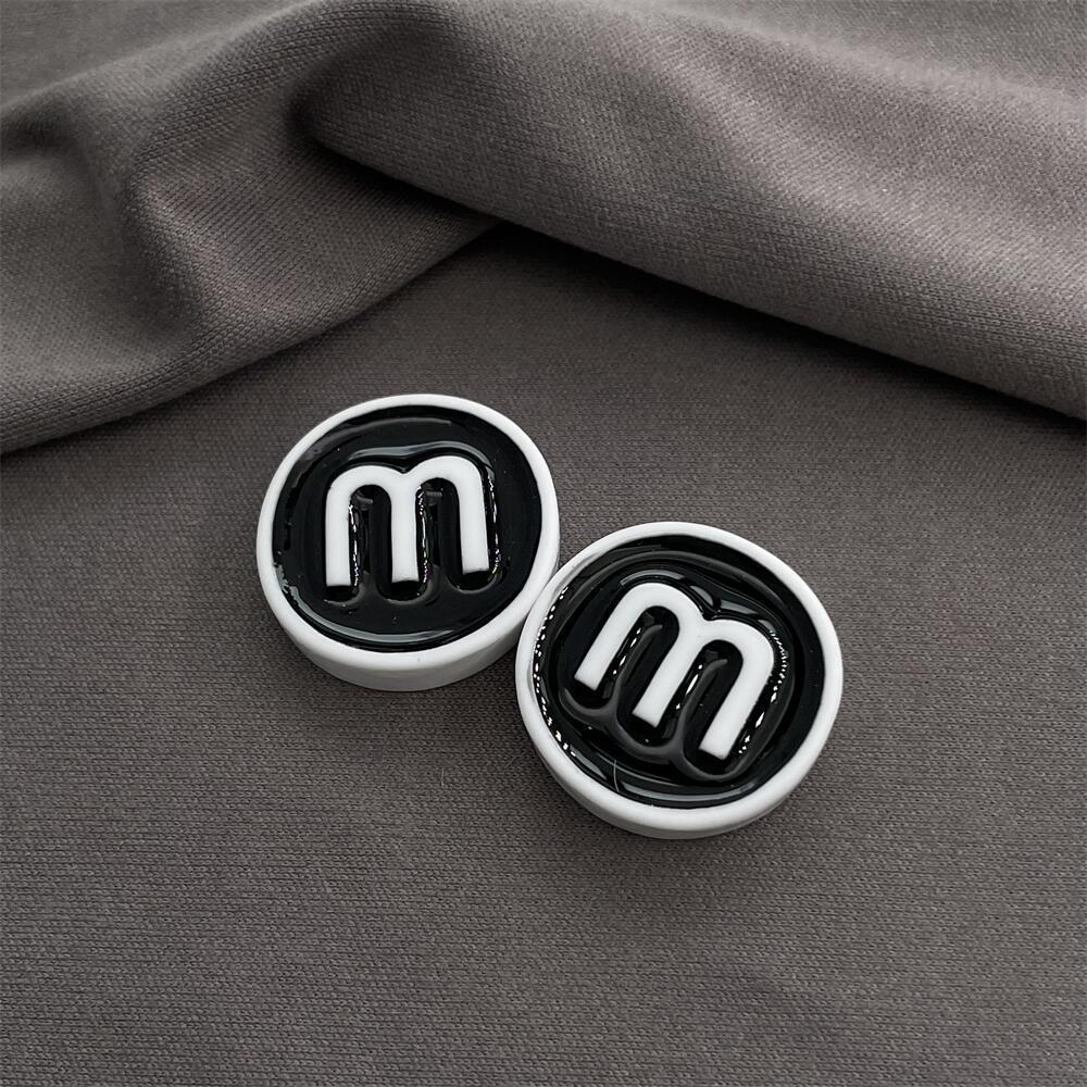 블랙 드롭 접착제 M 라운드