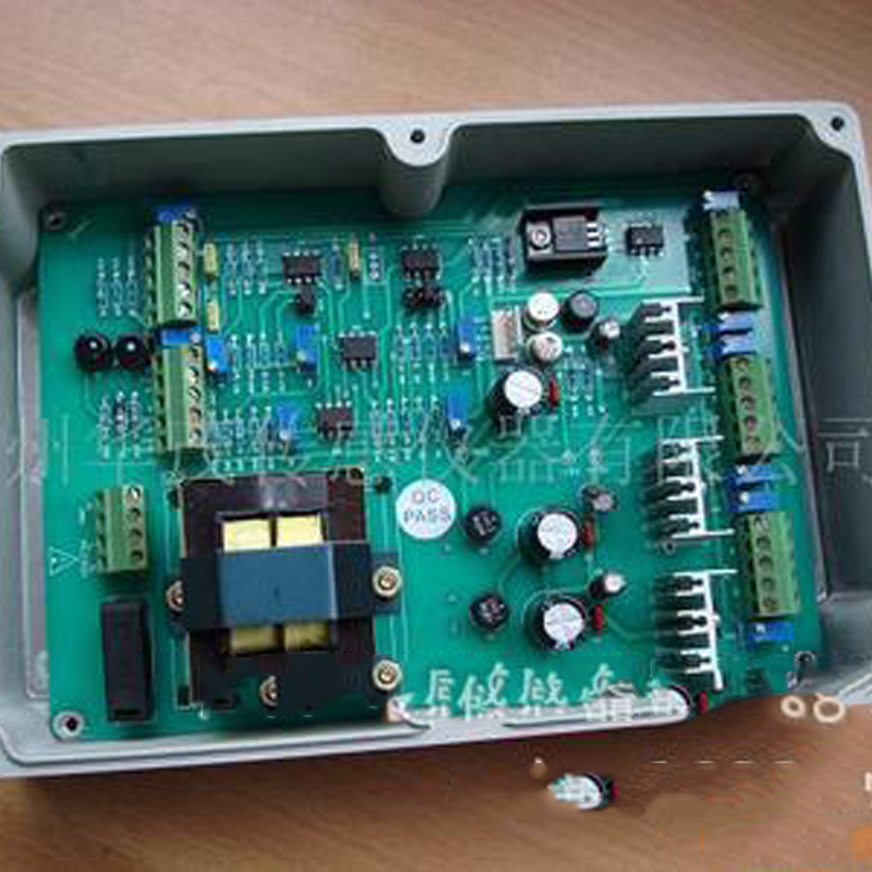 厂家供应交流AC220V供电重量变送器VM626