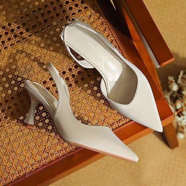 2026 Summer New Versatile Stylish Single Shoes with Unique Design, Thin Heel, Closed-Toe Sandals, Stunning High Heels for Women 2026 Summer New Versatile Stylish Single Shoes with Unique Design, Thin Heel, Closed-Toe Sandals, Stunning High Heels for Women