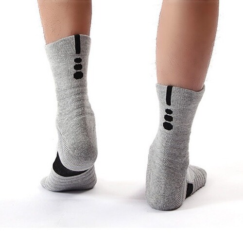 Basketball socks men's mid-calf short spring and summer towel bottom thickened low-top non-slip breathable sports cotton socks