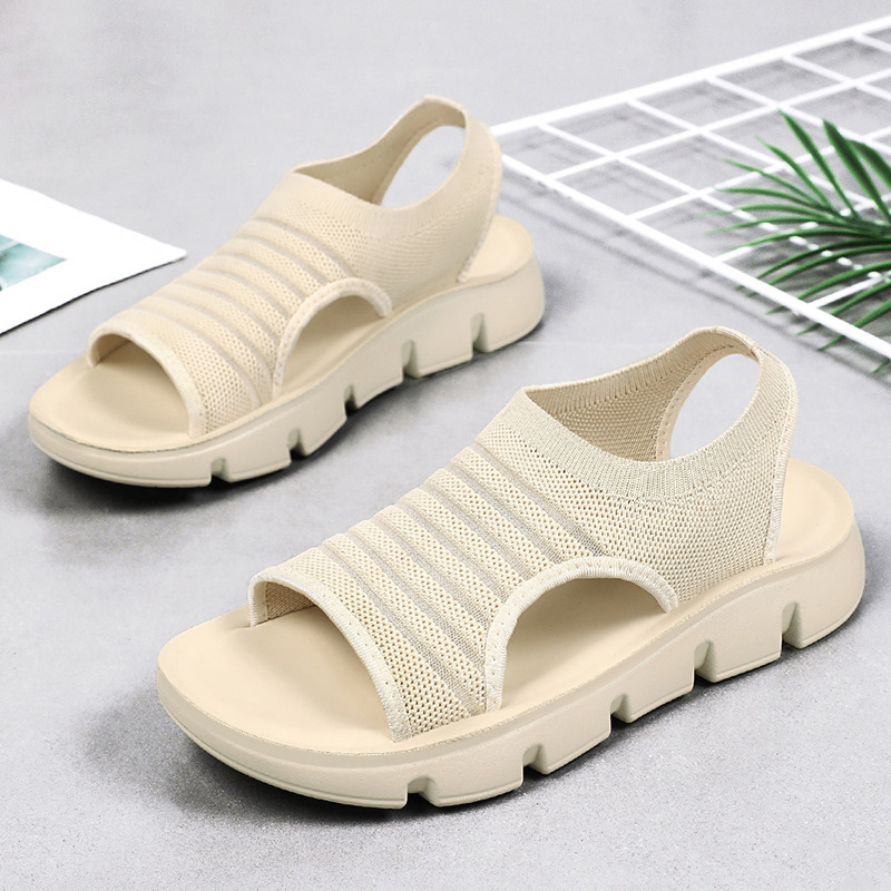 Zapatos de mujer verano nuevo hueco ventilado sandalias de mujer sandal con suela suave cómodo zapatos de madre zapatos de mujer de comercio exterior