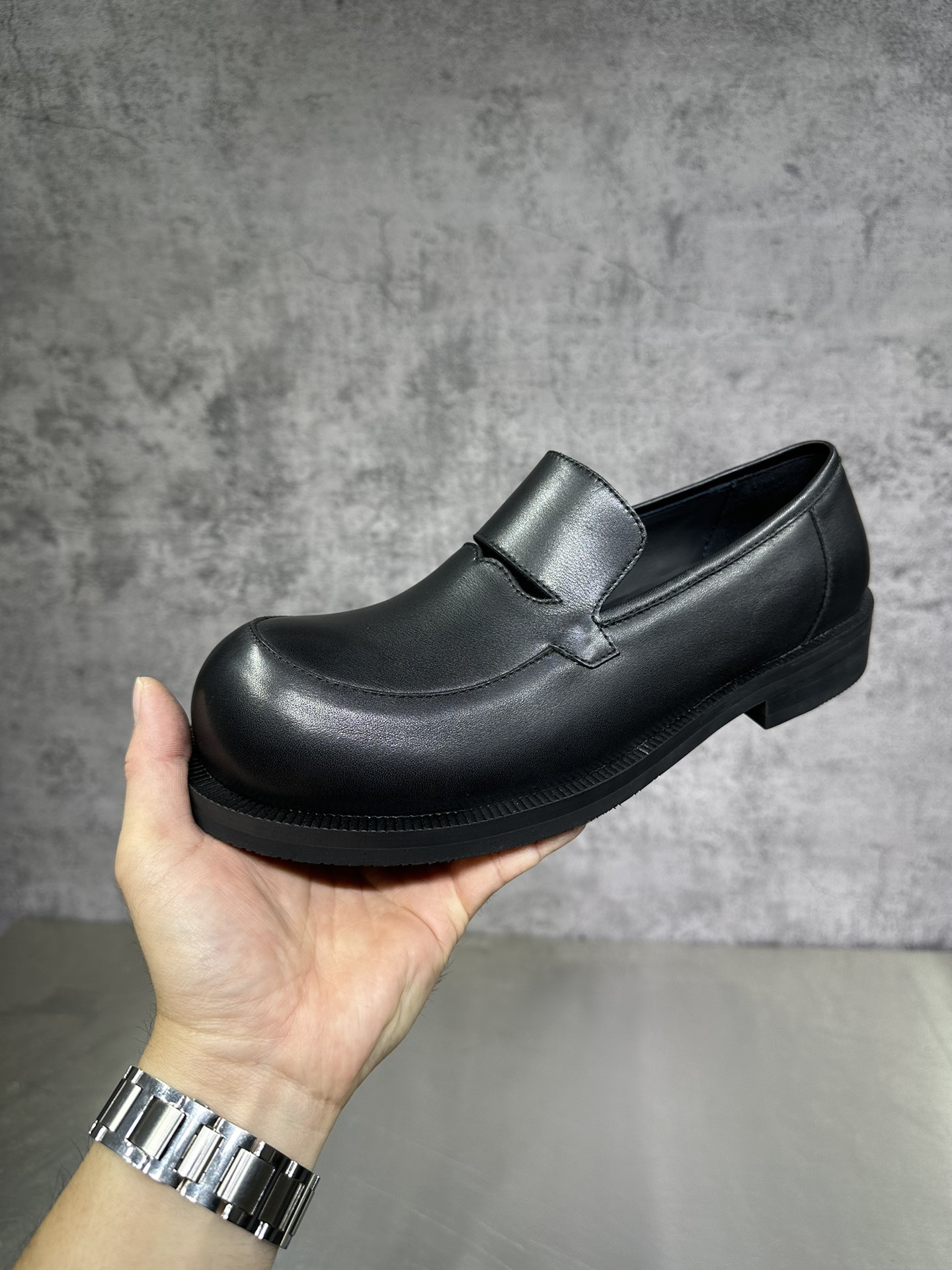 Quality Shoes Fashion Trend Men's Youth Outdoor Toe Black Thick Sole Platform Shoes Large Size Height Increasing Casual Versatile_vogvips.com