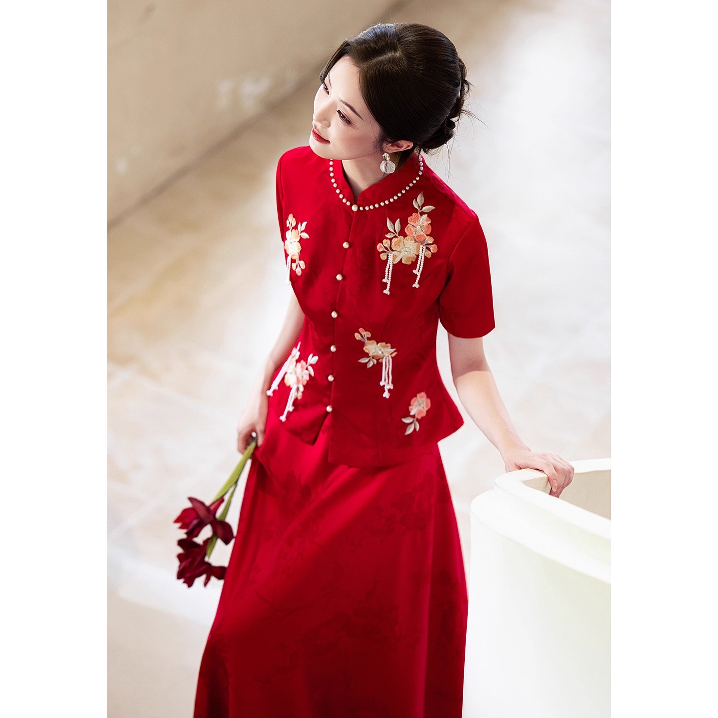 红色新中式旗袍敬酒服新娘2025新款订婚结婚礼服女高级感婚礼回门
