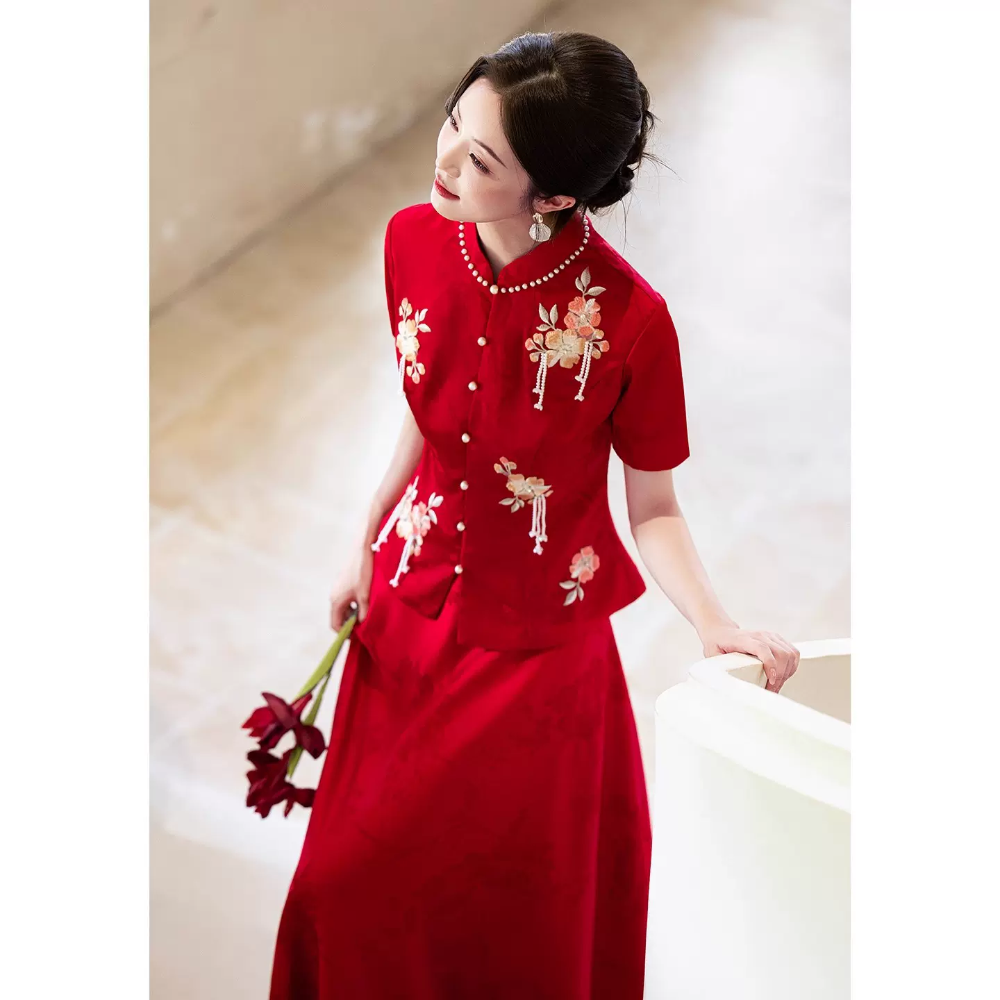 红色新中式旗袍敬酒服新娘2025新款订婚结婚礼服女高级感婚礼回门