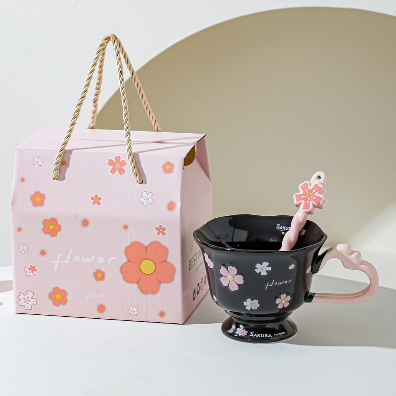 Tazas de cerezo de alto valor de cara, tazas de cerámica de oficina, tazas de agua, tazas de desayuno, tazas elegantes en línea