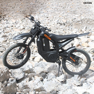 �����ֵ�ԽҰ�Ħ72V30AH����늳�6000W�˷�늙C�L�m��늄�Ħ��܇