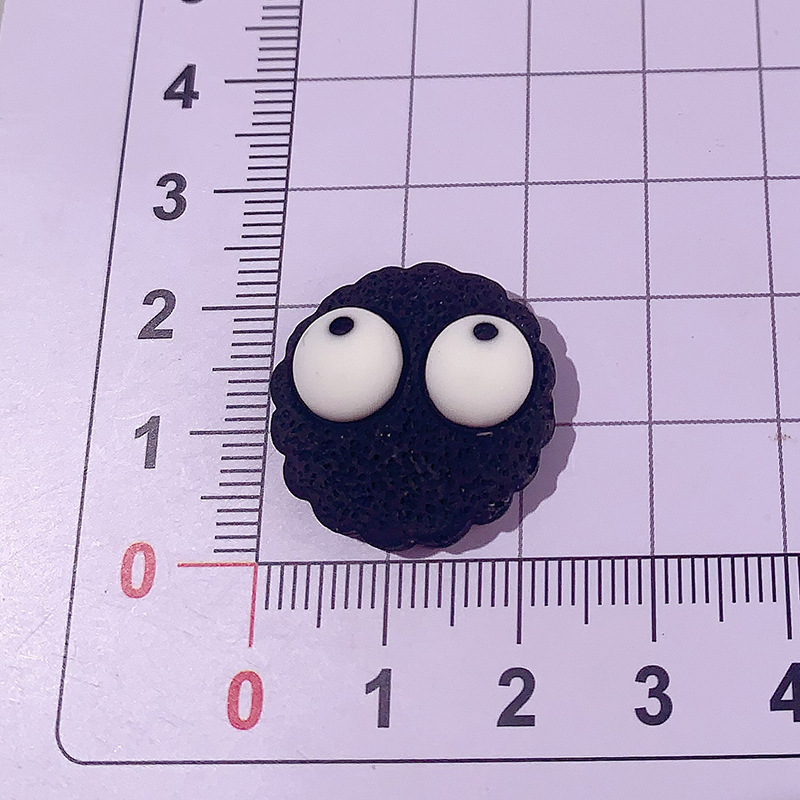 Caricatura extraña emoji galletas accesorios de resina DIY pegamento crema caja de teléfono móvil botón de zapato joyería parches galletas de carbón
