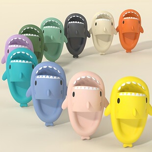 E 27111 Thick Sole Shark Couple Slippers ���~��H��Ь ��