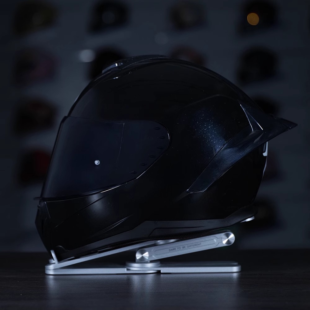 Casco Lion masculino motocicleta casco completo locomotora de defensa femenina cuatro estaciones casco de montaje universal 3C certificado gran cola