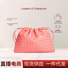 �r���ֹ���Ƥ���������������e�ٴ���Kб���Ůʿ�߼����چμ��