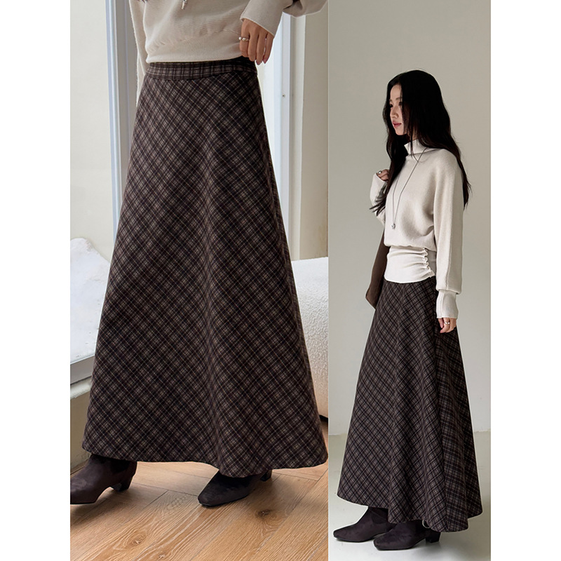 【奶咖格町】歌铭法式复古格纹a字中长裙女冬季高腰半身裙S3032F